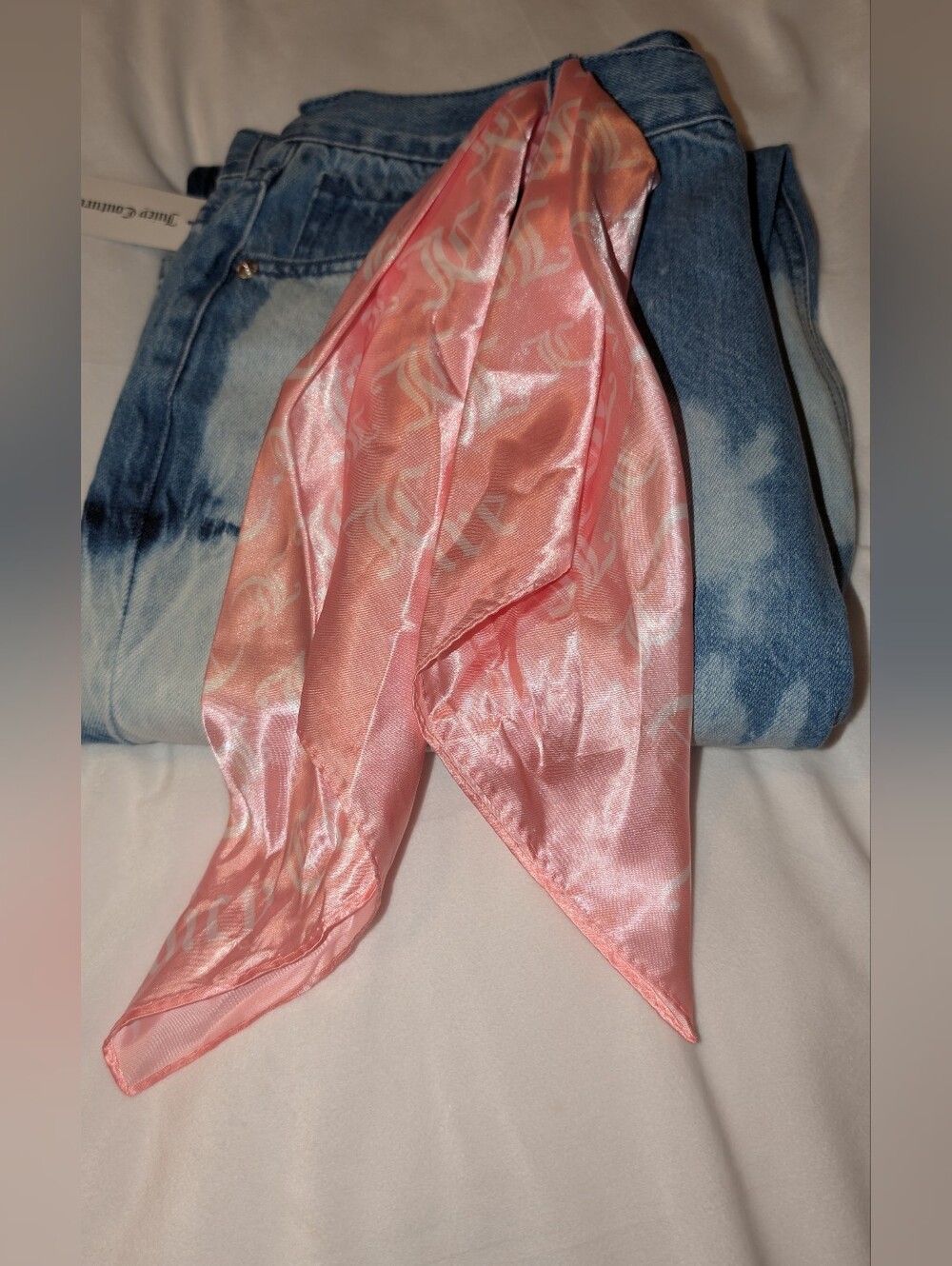 JUICY COUTURE Indigo Relaxed-Fit Tie-Dyed Button Fly Jeans & Scarf Size 29 Blue